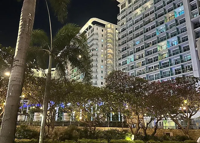 Apartamento 1br Condotel In Azure Urban Near Naia #tro4